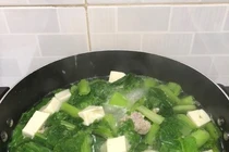 Món canh thanh mát giúp giảm axit uric, ngừa bệnh gout