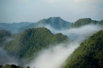 Pù Luông vào mùa mây, khung trời trắng xóa mê hoặc du khách