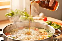 Thời điểm 'vàng' nêm nước mắm giúp món ăn đậm đà, giữ trọn vị