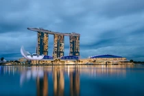 Singapore cũng không khoan nhượng: sở hữu vape lần đầu đã đủ để bị phạt hàng trăm đô la Singapore; nếu sản phẩm chứa chất cấm, du khách còn có nguy cơ bị phạt tù đến nửa năm. Ảnh