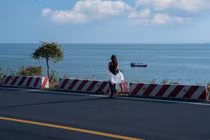 Cung đường xuyên đảo tuyệt đẹp giữa biển trời Cát Bà