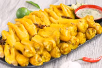 Cách làm chân gà thảo quả vàng giòn thơm cay, ăn là ghiền