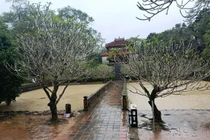 Huế tiếp tục tạm ngừng đón khách tại các điểm di tích do mưa lũ trở lại