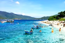 Đi tour 4 đảo Nha Trang chọn Vietravel hay Saigontourist?