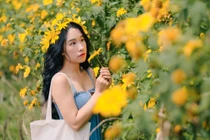 Trong hành trình khám phá Đà Lạt 2025, ba khu vực dưới đây đang được cộng đồng yêu du lịch đánh giá là có mật độ hoa đẹp, cảnh quan thoáng và thuận lợi di chuyển – rất thích hợp để chụp ảnh, quay phim hoặc săn các khoảnh khắc thời tiết đặc trưng của cao nguyên. Ảnh Diễm Quỳnh