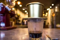 3 bí quyết pha cà phê để không 'vô hiệu hóa' polyphenol