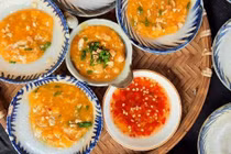 Thưởng thức 8 món bánh đặc sản Hội An, ăn một lần là nhớ mãi