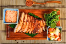 Phần thịt lợn giòn mềm, nhiều chất nhưng 5 nhóm người nên tránh