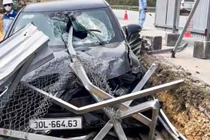 Tai nạn liên tiếp trên cao tốc Nội Bài - Lào Cai, nhiều người bị thương vong