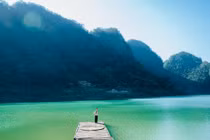 Cao Bằng vào mùa đẹp nhất năm, thác Bản Giốc xanh ngọc níu chân du khách