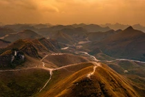 View - Cao Bằng vào mùa đẹp nhất năm, thác Bản Giốc xanh ngọc níu chân du khách | Báo Tri thức và Cuộc sống - TIN TỨC PHỔ BIẾN KIẾN THỨC 24H