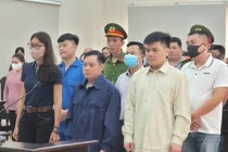 Vụ cháy quán karaoke An Phú làm 32 người chết, các bị cáo được giảm án 