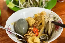 Cầm 100.000 đồng "săn foodtour" cực chất giữa lòng Pleiku