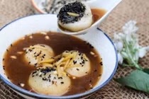 Món sủi dìn đặc sản Hải Phòng mùa lạnh ai cũng mê