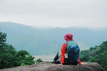 Trekking Núi Đá Bia chinh phục tảng đá khổng lồ giữa trời Đắk Lắk