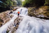 Vẻ đẹp bí ẩn của thác Tóc Tiên giữa rừng Trường Sơn