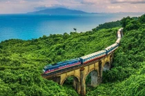 Tàu Thống Nhất Việt Nam được vinh danh đẹp nhất hành tinh