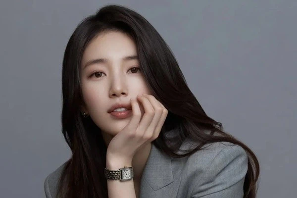 Suzy sở hữu tài sản chục triệu USD, tình duyên gây chú ý