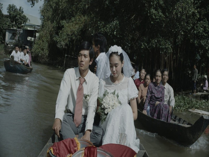 Trong Tro tàn rực rỡ, Juliet Bảo Ngọc đóng vai Hậu - cô gái yêu đơn phương chồng. Ảnh: Elle.