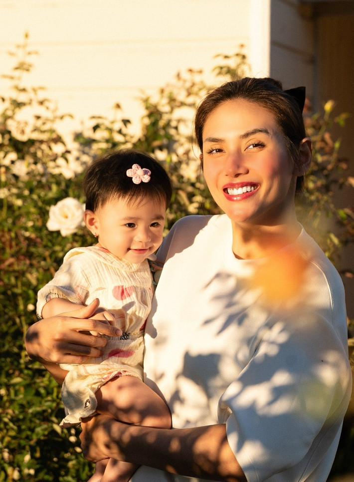 Chồng Võ Hoàng Yến định cư ở Mỹ nhiều năm qua. Khi còn hẹn hò, nữ người mẫu và nửa kia không ít lần sống xa cách. Ảnh: FB Võ Hoàng Yến.