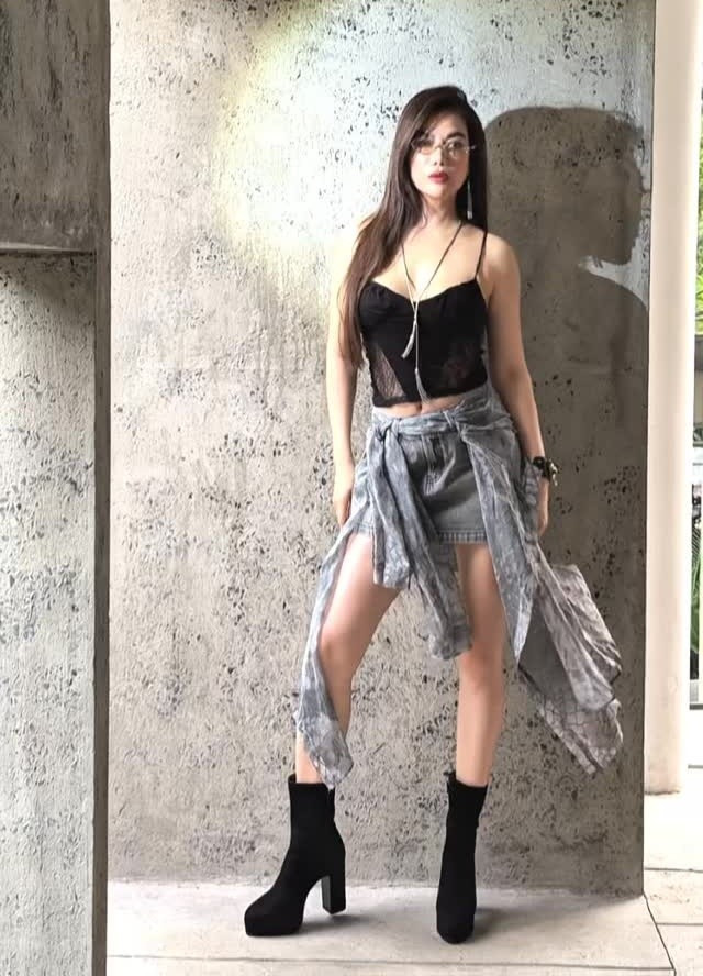 Nữ diễn viên phim Hương ga luôn tập luyện nghiêm túc để giữ thân hình săn chắc.