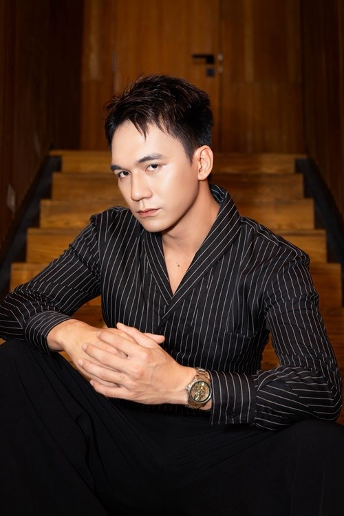 Nam diễn viên phim Mưa đỏ xuất thân là vũ công. Ảnh: FB Đỗ Nhật Hoàng.