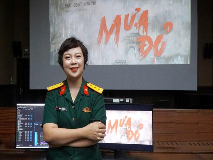 Đạo diễn Đặng Thái Huyền chia sẻ trên Vietnamnet vào ngày 23/8, vẫn chưa thể thống kê được hết chi phí sản xuất của Mưa đỏ. Ảnh: Vietnamnet.