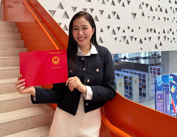 Ngoài thực hiện trọng trách hoa hậu, Kiều Duy tập trung hoàn thành việc học. Cô chính thức nhận bằng tốt nghiệp loại giỏi tại Đại học FPT Cần Thơ. Ảnh: Sen Vàng.