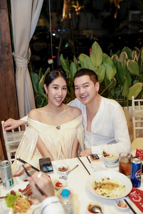Tháng 11/2024, nam diễn viên Quang Minh công khai mối quan hệ tình cảm với Tăng Khánh Chi khi cả hai đón con trai chung chào đời. Ảnh: FB Quang Minh.