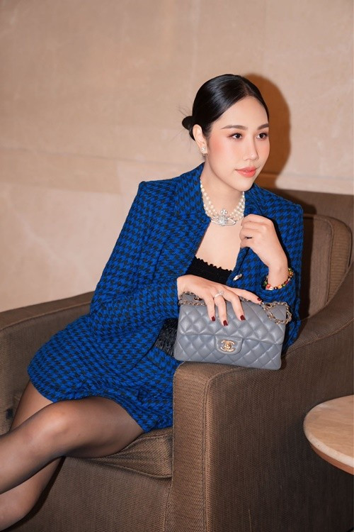 Gần đây, trong một chương trình,Tăng Khánh Chi cho biết, sau khi có con với Quang Minh, cô nhận nhiều lời công kích. Ảnh: FB Tăng Khánh Chi.