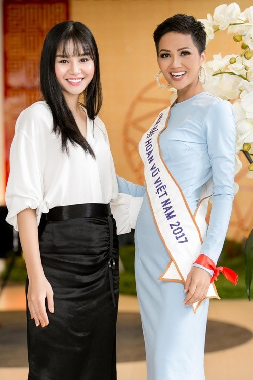 Trên trang cá nhân, Thu Trang từng bày tỏ tình cảm quý mến dành cho H'hen Niê. Ảnh: Dân Việt.