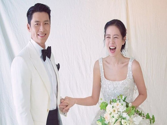 Trước khi lập gia đình, Son Ye Jin miệt mài hoạt động nghệ thuật trong nhiều năm. Ảnh: Dân Việt.