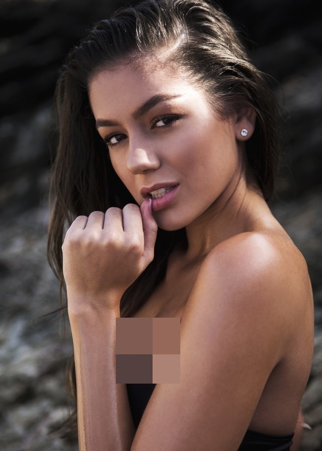 Mỹ nhân Úc chuộng phong cách thời trang gợi cảm trước khi tham gia cuộc thi Miss World 2025. Ảnh: Instagram Jasmine Stringer.