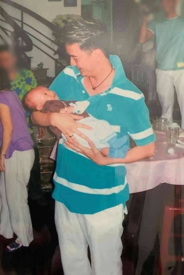 Trên giấy khai sinh của Lâm Quân ghi Đàm Vĩnh Hưng là cha. Ảnh: FB Đàm Vĩnh Hưng.