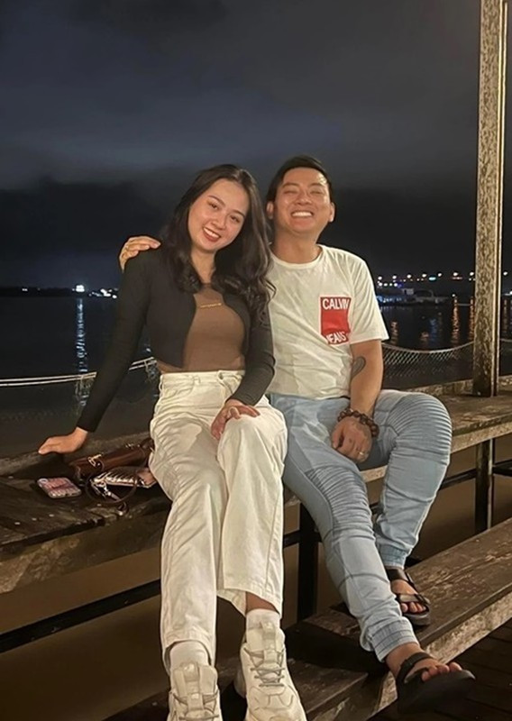 Sau khi ly hôn Bảo Ngọc, Hoài Lâm công khai hẹn hò người mẫu Kim Ngân. Ảnh: Vietnamnet.