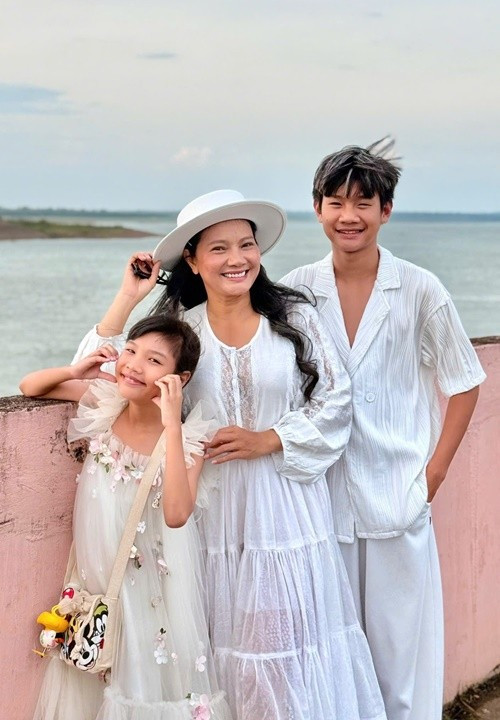 Con trai Kiều Trinh hiện tại cao 1m74, vẫn đam mê diễn xuất. Ảnh: FB Kiều Trinh.
