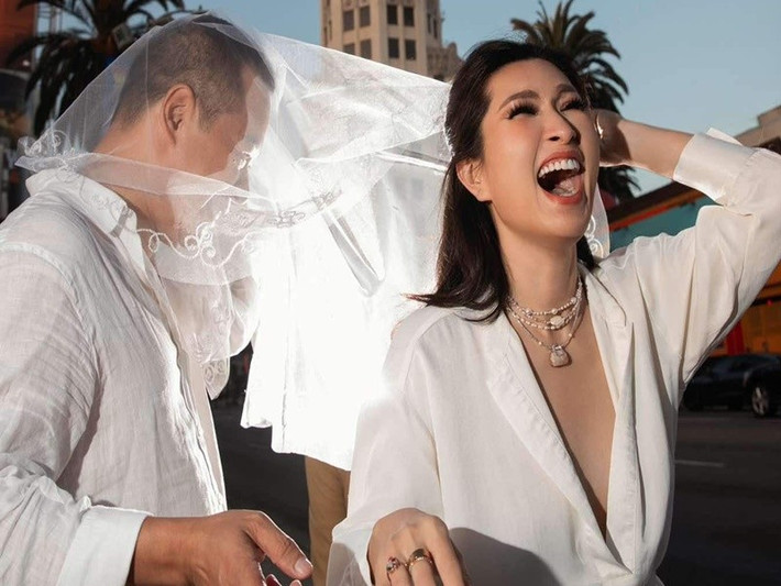 Lễ cưới của Hồng Nhung diễn ra giản dị, ấm cúng ở Mỹ. Ảnh: FB Hồng Nhung.