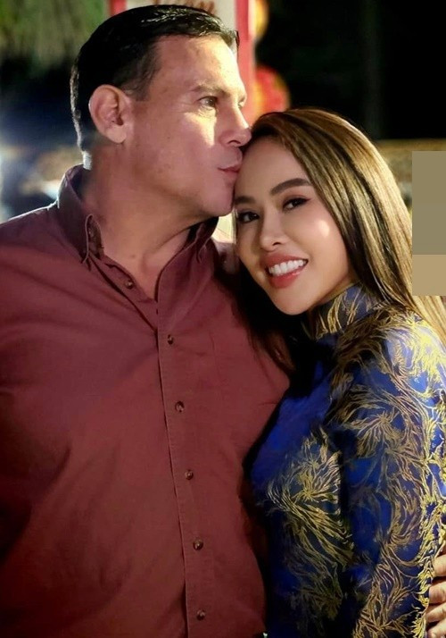 Trước khi gắn bó với George, em gái Hoài Linh kín tiếng về chuyện hẹn hò. Ảnh: Vietnamnet.