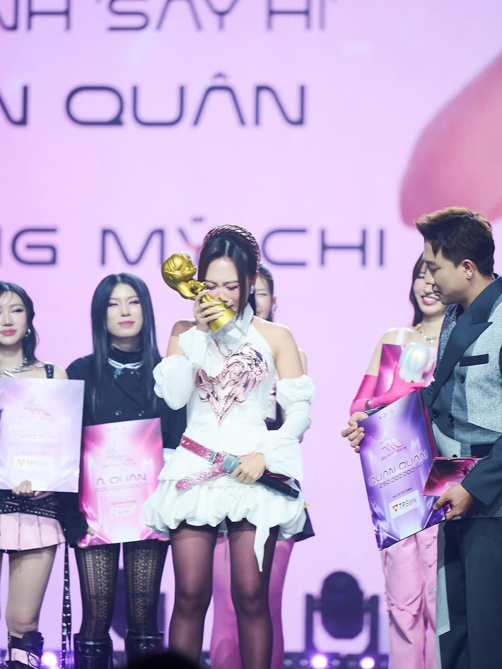 Nữ ca sĩ từng chuẩn bị sẵn một bài đăng cho chung kết Em xinh say hi nhưng không viết với tâm thế quán quân. Ảnh: Instagram Phương Mỹ Chi.