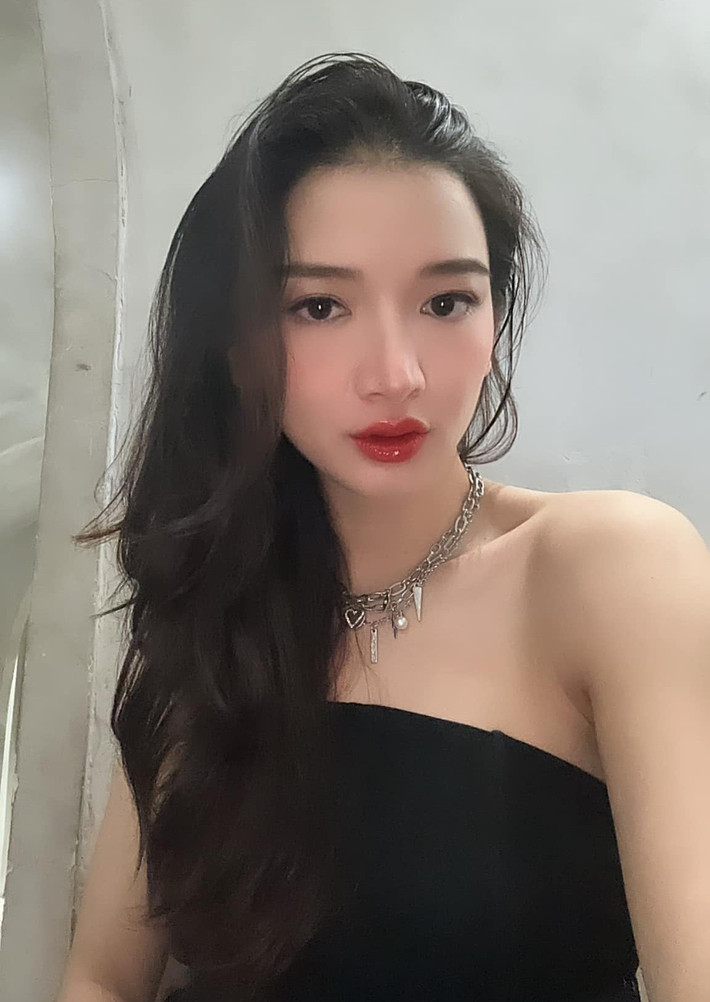 Theo Báo Gia Lai Online, Y Quyên có bố là bác sĩ. Ảnh: FB Y Quyên.
