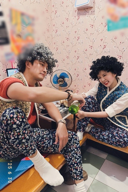 Ngọc Huyền hài hước chia sẻ: "Có bầu thật mà. Mai thích ăn luộc hay nấu canh đây". Ảnh: FB Đình Tú.