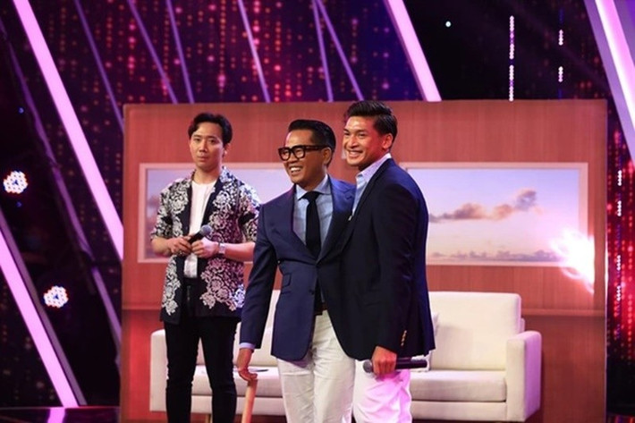 Yves Huy Phan và Thái Công quen nhau vào năm 2016. Năm 2017, cả hai công khai mối quan hệ với gia đình. Ảnh: Người Đưa Tin.