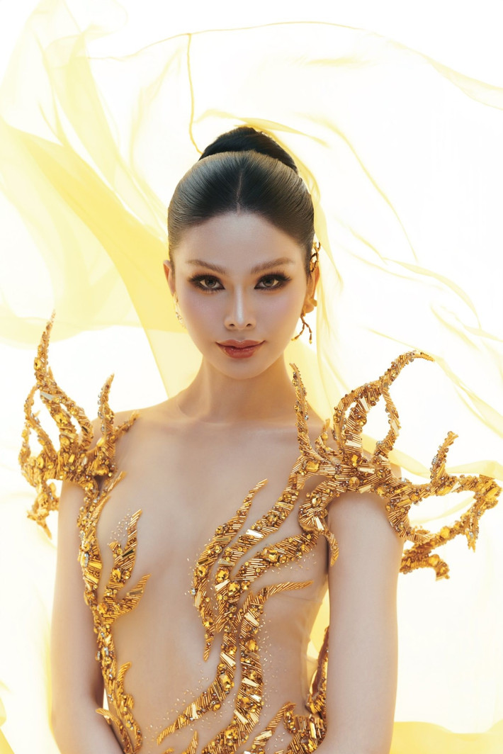 Hà Tâm Như là đại diện Việt Nam ở cuộc thi Miss International Queen 2025 - Hoa hậu Chuyển giới Quốc tế 2025. Trước chung kết, cô lọt top 3 phần thi tài năng. Ảnh: FB Hà Tâm Như.