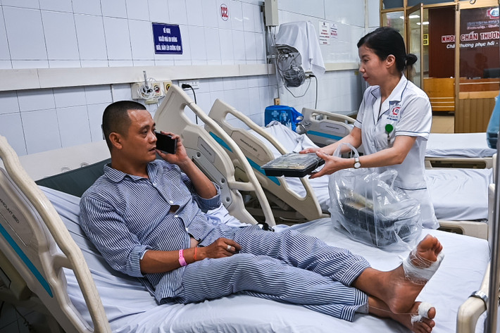 Bệnh viện Đa khoa tỉnh tiếp nhận điều trị cho 9 bệnh nhân sống sót sau tai nạn kinh hoàng. Hiện tại, đa số bệnh nhân đã trong tình trạng ổn định.