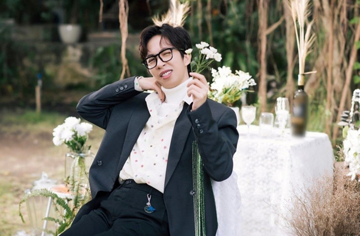 ViruSs đáp trả Bình Gold: "Rapper bức xúc thì phải hát ngay chứ Bình. Ai lại viết status thế. Lên!". Nhanh chóng, Bình Gold: ra mắt bài rap mang tên Bịt khẩu trang vào. Sau đó, ồn ào giữa ViruSs và Bình Gold cũng lắng xuống. Ảnh: Phụ Nữ Thủ Đô.