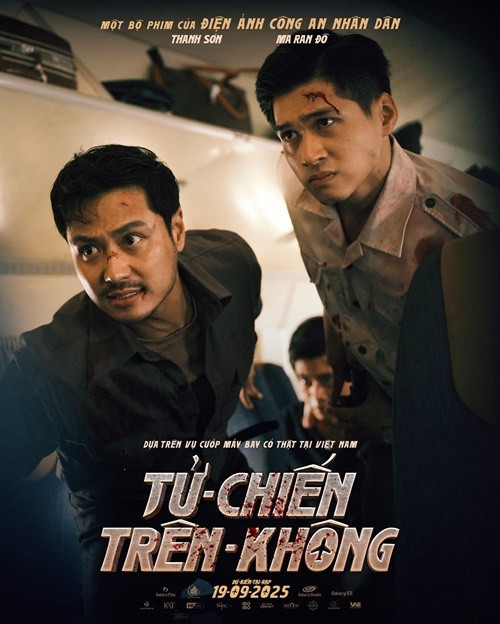 Trong Tử chiến trên không, Ma Ran Đô đóng cảnh vệ Sơn, Thanh Sơn vào vai cảnh vệ Bình. Ảnh: FB Ma Ran Đô.