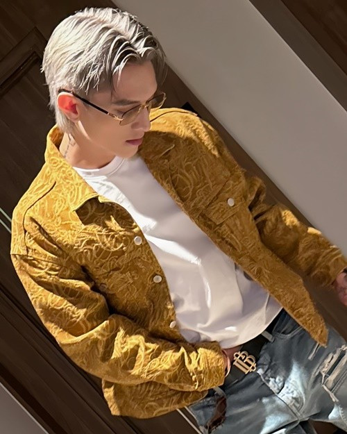 Bình Gold tiết lộ, anh chỉ nhận lời mời kết hợp với mức giá từ 300 triệu đồng trở lên. Ảnh: Đời Sống Pháp Luật.