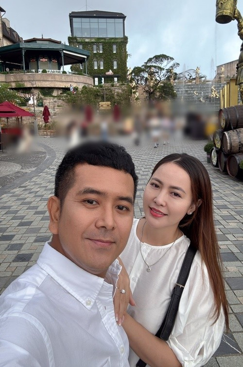 Diễn viên Kha Ly chúc vợ chồng Hùng Thuận sẽ có tin vui sau tuần trăng mật. Ảnh: FB Hùng Thuận.