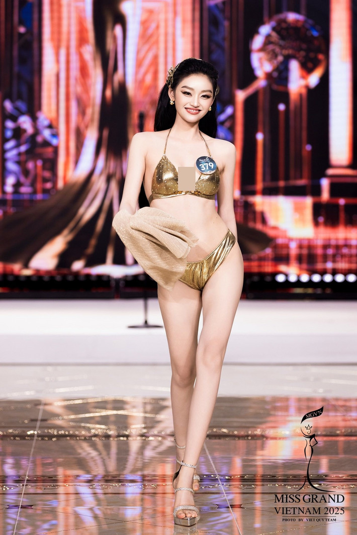 Yến Nhi gợi cảm, rạng rỡ với bikini ở Hoa hậu Hòa bình Việt Nam 2025. Ảnh: FB Yến Nhi.