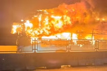 Xe khách cháy trên cao tốc Diễn Châu – Bãi Vọt, một học sinh tử vong